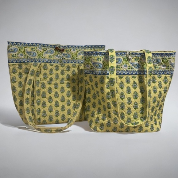 Vera Bradley Medium Tote in Citrus, Button Toggle Closure, Retired 2006 Vintage - Picture 11 of 12